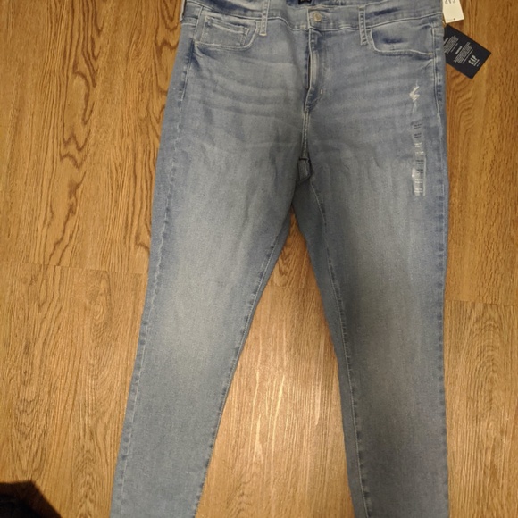 Gap jeans - Picture 2 of 3